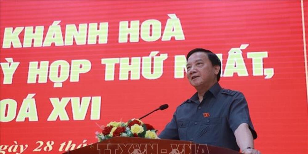 Phó Chủ tịch Quốc hội Nguyễn Khắc Định tiếp xúc cử tri tỉnh Khánh Hòa
