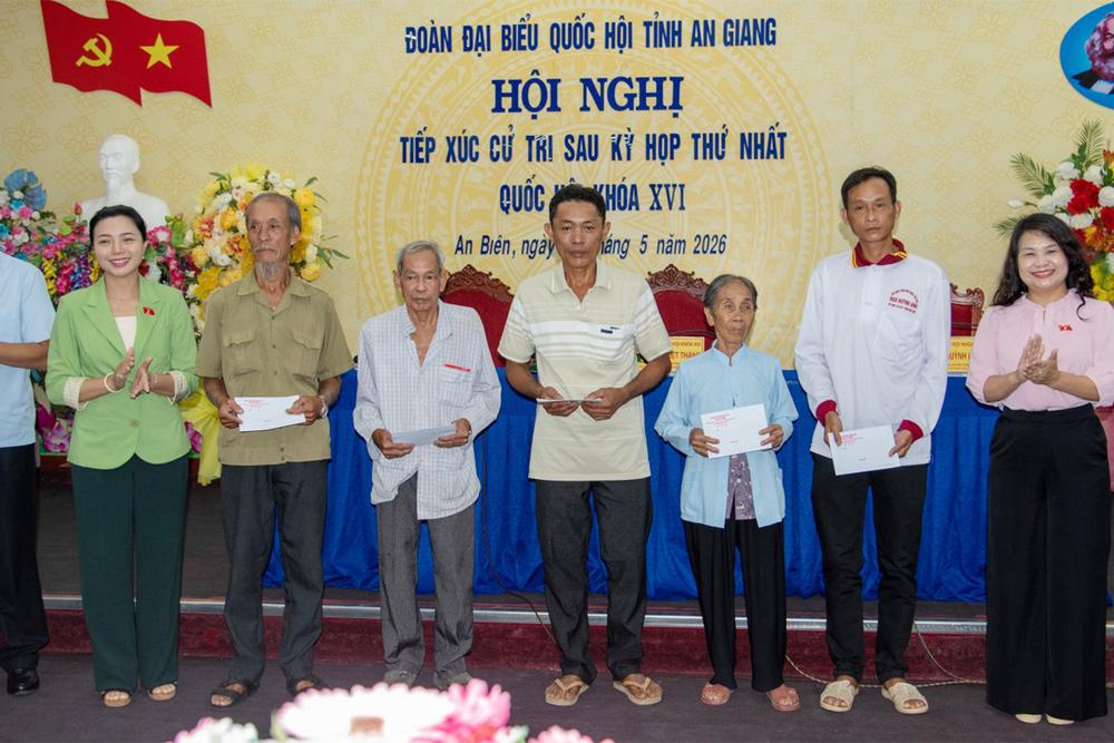 An Giang: Cử tri kiến nghị cần bình ổn giá lúa