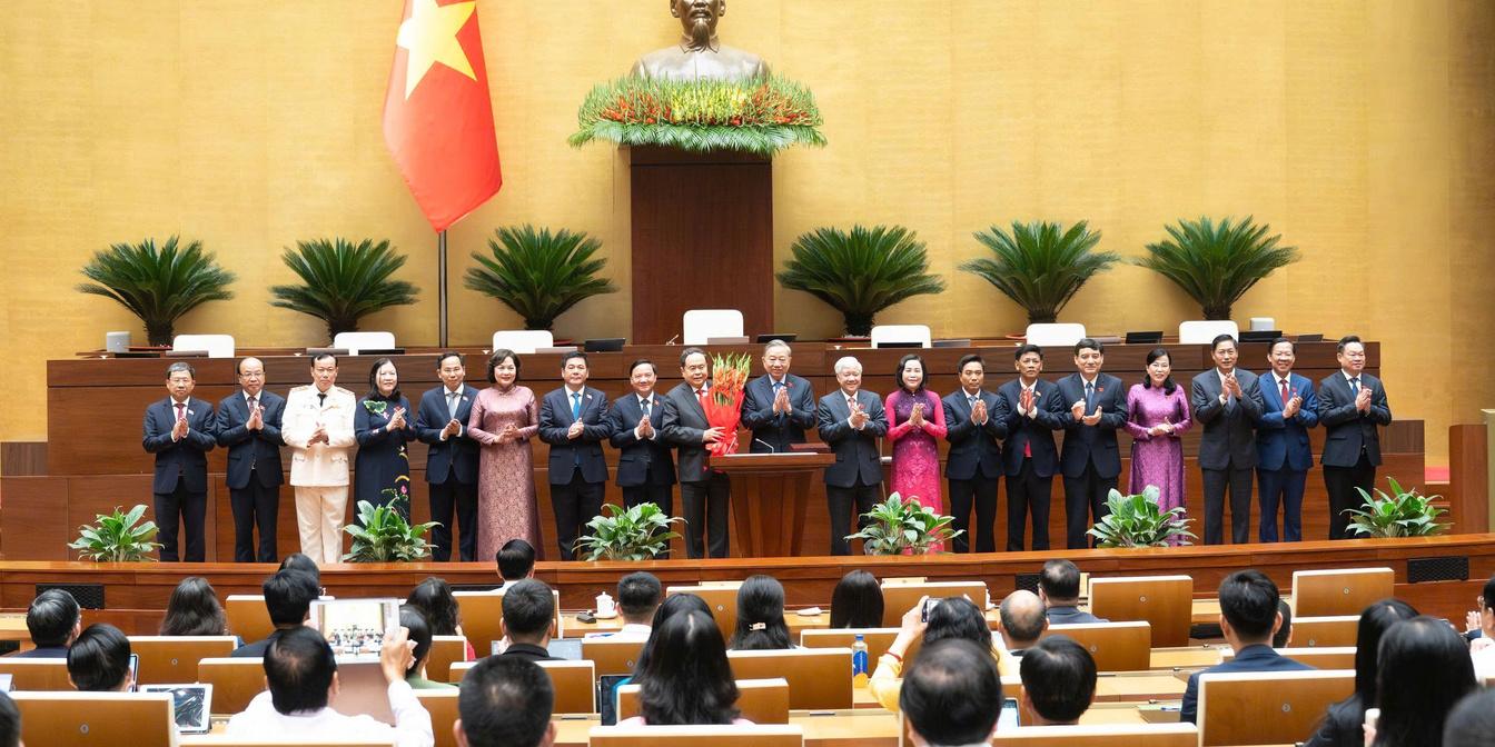 Quốc hội bầu Chủ tịch Hội đồng Dân tộc, Chủ nhiệm các Ủy ban của Quốc hội, Tổng Thư ký Quốc hội - Chủ nhiệm Văn phòng Quốc hội, Tổng Kiểm toán Nhà nước