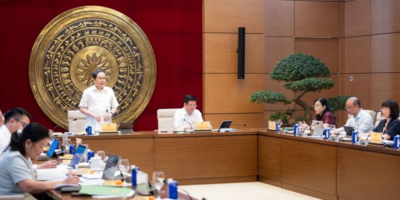 Chủ tịch Quốc hội: Ủy ban Khoa học, Công nghệ và Môi trường không được phép đi sau thực tiễn