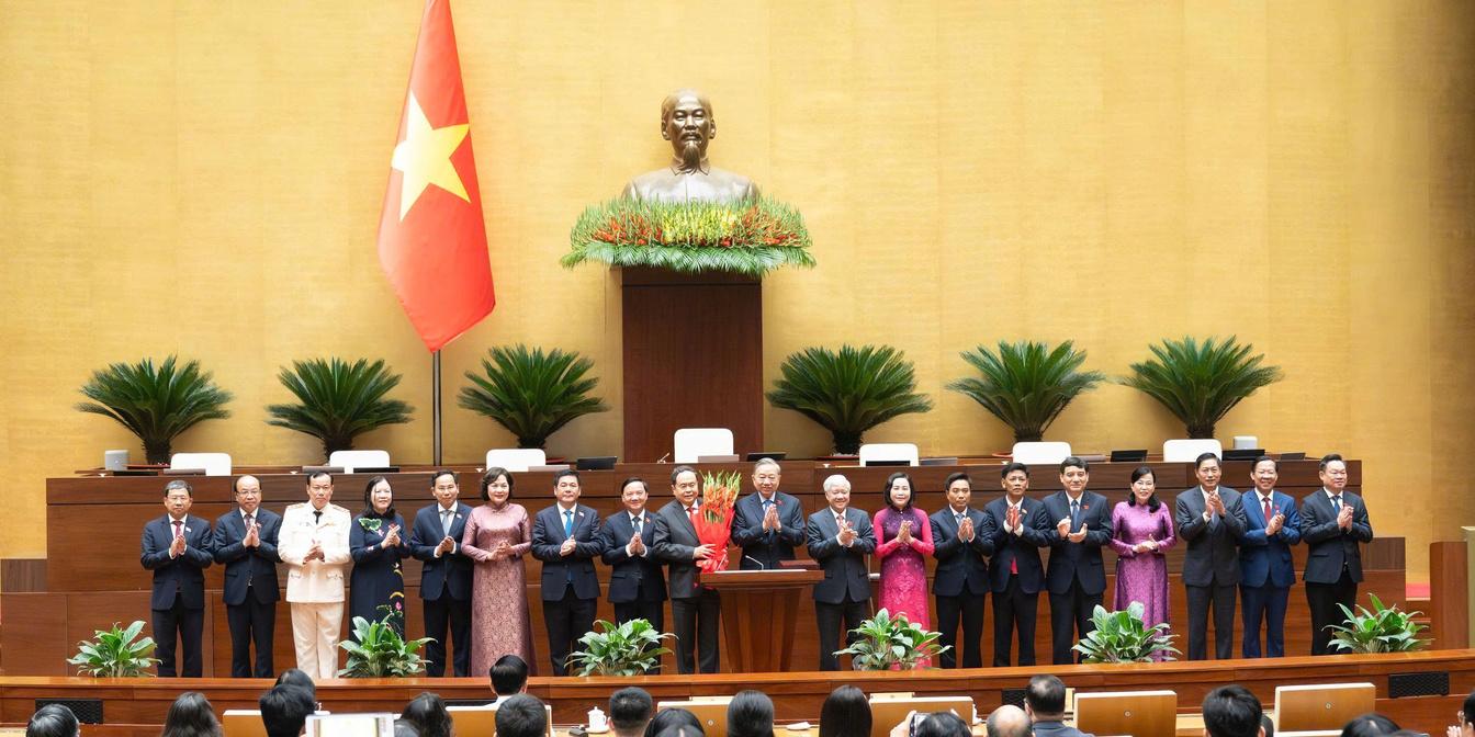 Quốc hội bầu Chủ tịch Hội đồng Dân tộc, Chủ nhiệm các Ủy ban của Quốc hội, Tổng Thư ký Quốc hội - Chủ nhiệm Văn phòng Quốc hội, Tổng Kiểm toán Nhà nước
