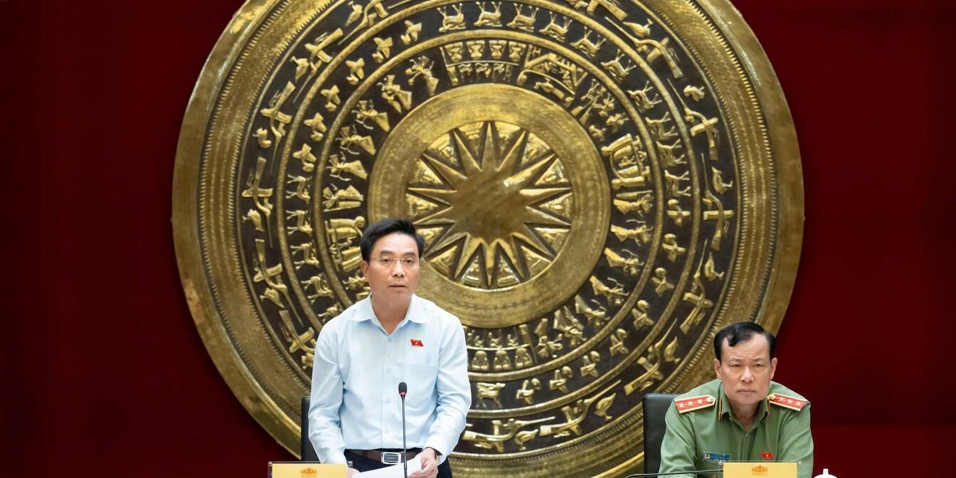 Phó Chủ tịch Quốc hội, Thượng tướng Nguyễn Doãn Anh làm việc với Thường trực Ủy ban Quốc phòng, An ninh và Đối ngoại của Quốc hội