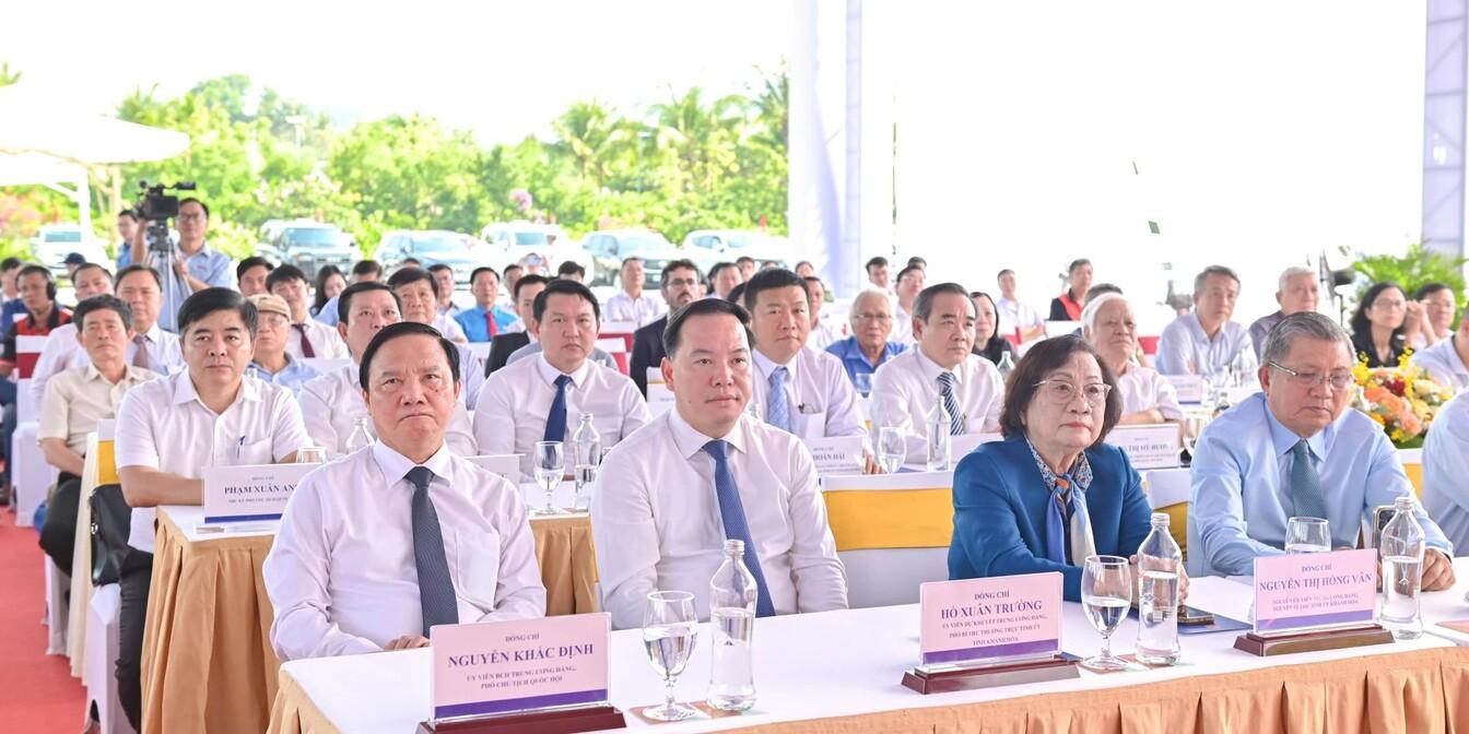 Phó Chủ tịch Quốc hội Nguyễn Khắc Định tham dự Lễ khởi công Bảo tàng Trường Sa tại Khánh Hòa