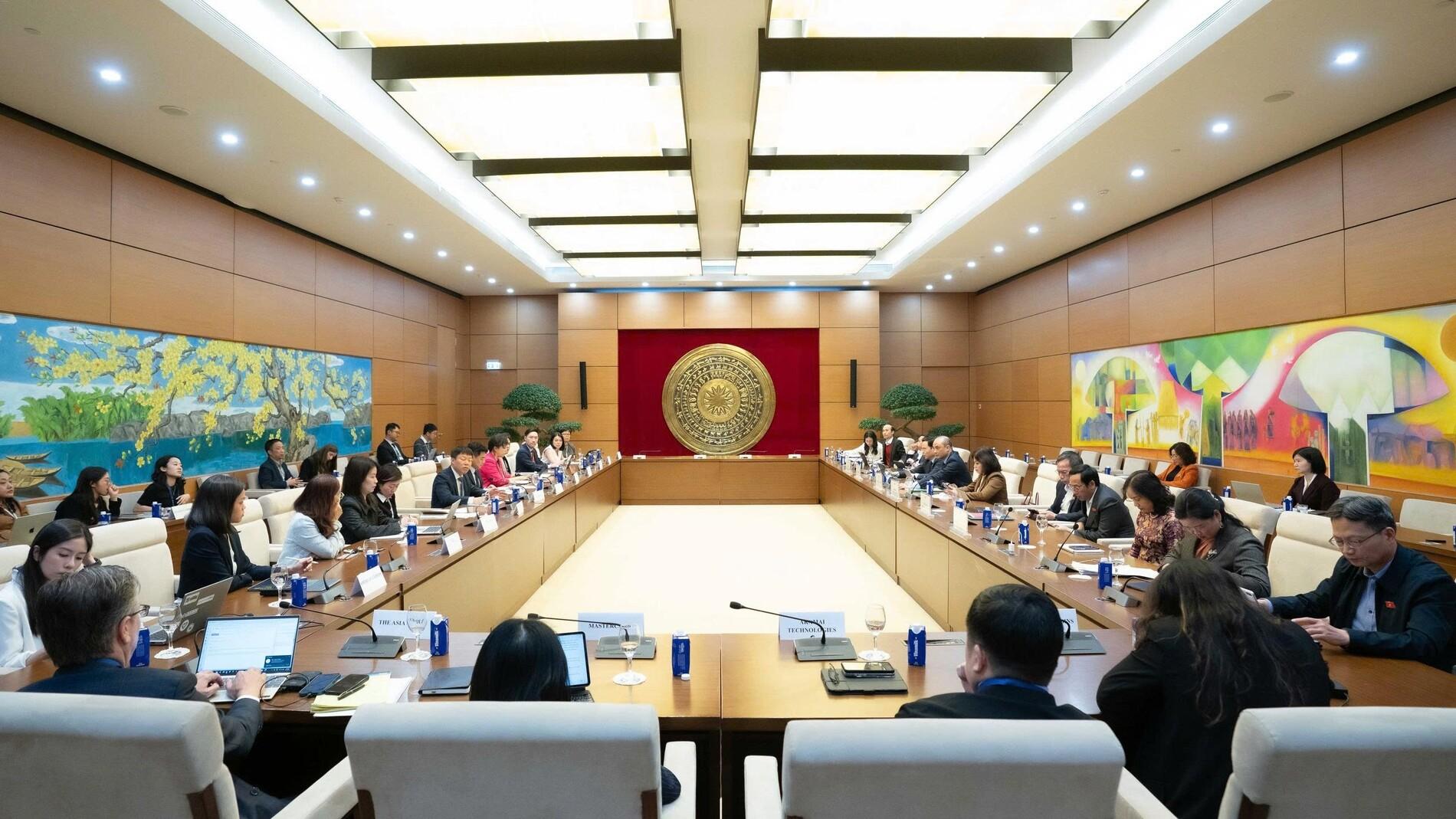Ủy ban Khoa học, Công nghệ và Môi trường làm việc với Đoàn Doanh nghiệp cấp cao ngành Kinh tế số của Hội đồng Kinh doanh Hoa Kỳ - ASEAN (USABC)