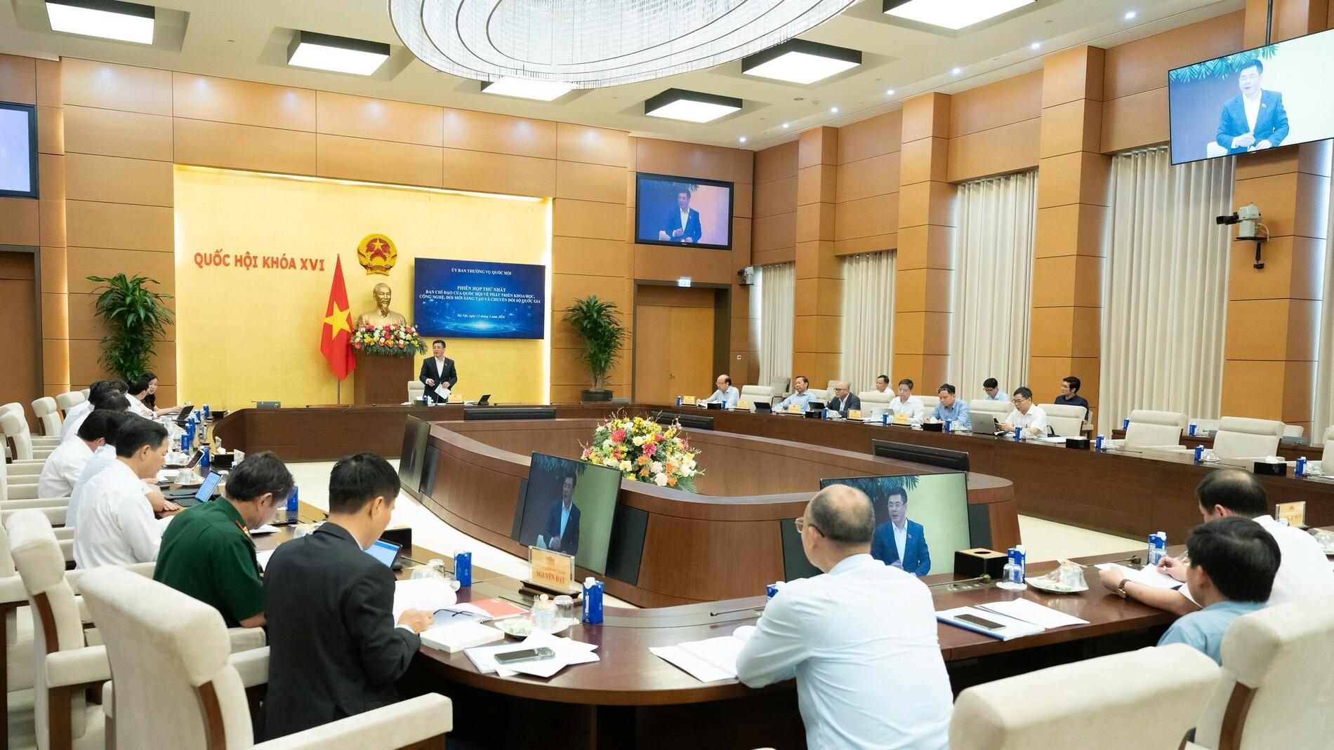 Ban Chỉ đạo của Quốc hội về phát triển khoa học, công nghệ, đổi mới sáng tạo và chuyển đổi số quốc gia họp triển khai nhiệm vụ năm 2026