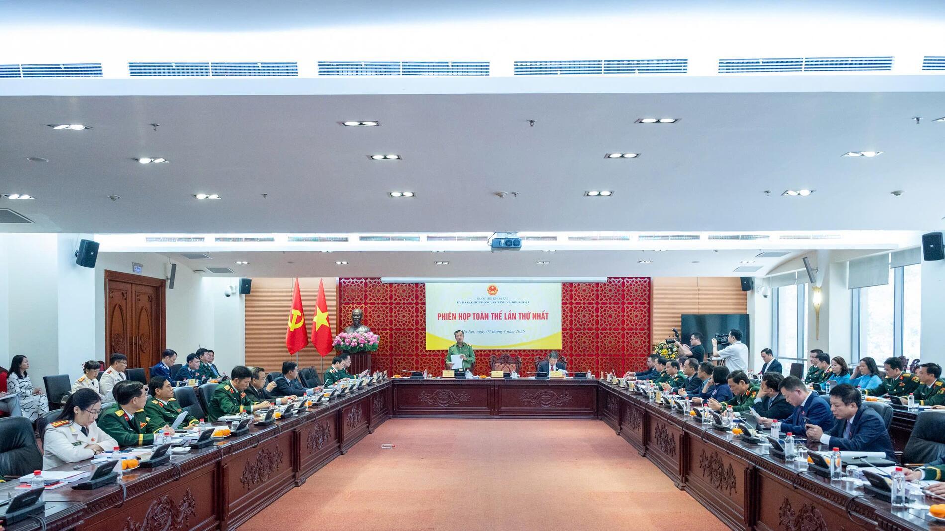 Video: Phiên họp toàn thể lần thứ Nhất của Ủy ban Quốc phòng, An ninh và Đối ngoại của Quốc hội khóa XVI