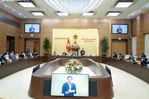 UBTVQH thông qua Nghị quyết quy định chế độ cấp phát và sử dụng trang phục của lãnh đạo VKSND các cấp