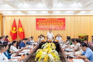 Phó Chủ tịch Quốc hội, Thượng tướng Trần Quang Phương kiểm tra, giám sát, làm việc với Ủy ban bầu cử tỉnh An Giang