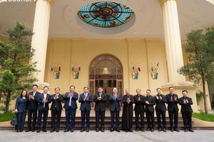 Chủ tịch Quốc hội Trần Thanh Mẫn chúc mừng lễ Phục sinh tại Tòa Tổng Giám mục Hà Nội