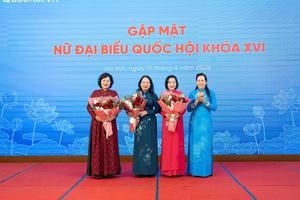 [Ảnh] Gặp mặt nữ Đại biểu Quốc hội khóa XVI: Phát huy bản lĩnh, trí tuệ phụ nữ Việt Nam, hoàn thành trọng trách cử tri và Nhân dân giao phó
