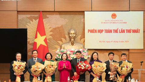 Phó Chủ tịch Quốc hội Nguyễn Thị Thanh dự Phiên họp toàn thể lần thứ Nhất của Ủy ban Văn hóa và Xã hội khóa XVI