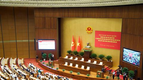 Bản tin hoạt động Quốc hội ngày 13/4/2026