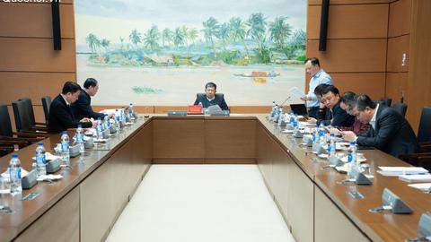 Hội nghị lần thứ Bảy, Ban Chấp hành Đảng bộ các cơ quan tham mưu, giúp việc của Đảng ủy Quốc hội