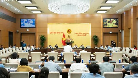Đảm bảo sự chặt chẽ, hiệu quả, khả thi và thống nhất trong công tác thi đua, khen thưởng