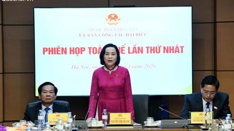 Phó Chủ tịch Quốc hội Nguyễn Thị Thanh dự Phiên họp toàn thể lần thứ Nhất Ủy ban Công tác đại biểu của Quốc hội khóa XVI