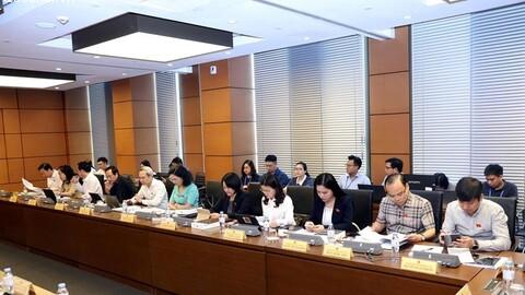 Đề xuất xây dựng cơ chế hỗ trợ nghệ sĩ truyền dạy, thu hút người trẻ học nghệ thuật truyền thống