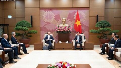 Phó Chủ tịch Quốc hội Nguyễn Hồng Diên hội kiến với Chủ tịch Uỷ ban Nghị viện EFTA