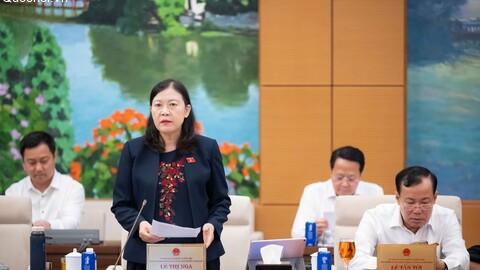 Ủy ban Thường vụ Quốc hội cho ý kiến về báo cáo kết quả thực hiện Chương trình giám sát năm 2025 và những tháng đầu năm 2026