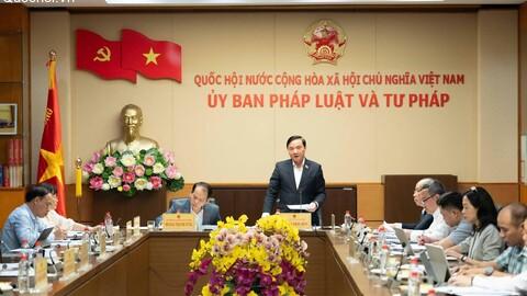 [Ảnh] Phó Chủ tịch Quốc hội Nguyễn Khắc Định dự cuộc họp của Thường trực UBPLTP về Đề án Tổng rà soát hệ thống văn bản quy phạm pháp luật