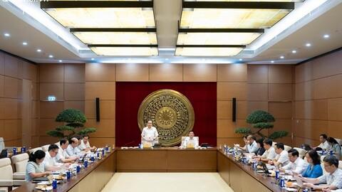 Chủ tịch Quốc hội: Ủy ban Khoa học, Công nghệ và Môi trường không được phép đi sau thực tiễn