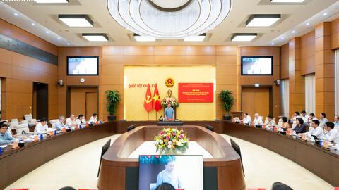 Tổng Bí thư, Chủ tịch nước Tô Lâm: Tiếp tục rà soát, tháo gỡ những điểm nghẽn lớn về thể chế, phục vụ mục tiêu tăng trưởng hai con số