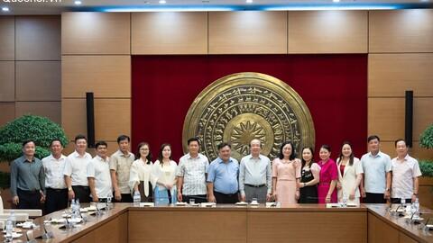 Chủ nhiệm Ủy ban Pháp luật và Tư pháp tiếp Đoàn đại biểu Hội Nông dân Việt Nam tỉnh Cà Mau