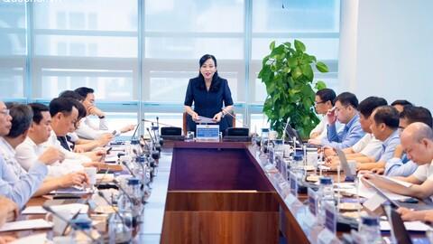 Đoàn công tác của Ủy ban Khoa học, Công nghệ và Môi trường làm việc với EVN về sửa đổi Luật Đo lường
