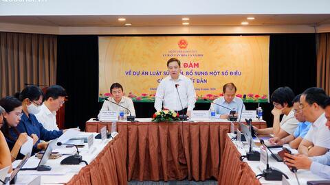 Ủy ban Văn hóa và Xã hội tham vấn chuyên gia về sửa đổi Luật Xuất bản
