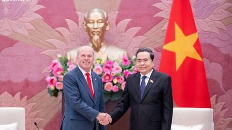 Chủ tịch Quốc hội Trần Thanh Mẫn tiếp Đại sứ Canada tại Việt Nam Jim Nickel