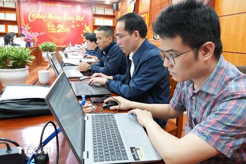 Lạng Sơn cập nhật chính xác, kịp thời số liệu bầu cử nhờ chuyển đổi số