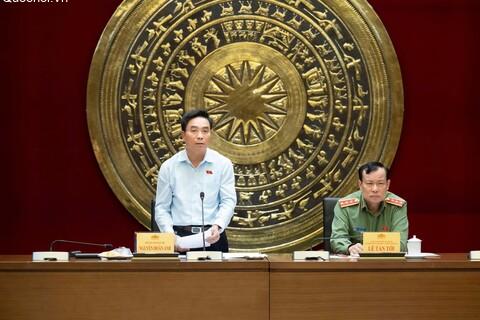 Phó Chủ tịch Quốc hội, Thượng tướng Nguyễn Doãn Anh làm việc với Thường trực Ủy ban Quốc phòng, An ninh và Đối ngoại của Quốc hội