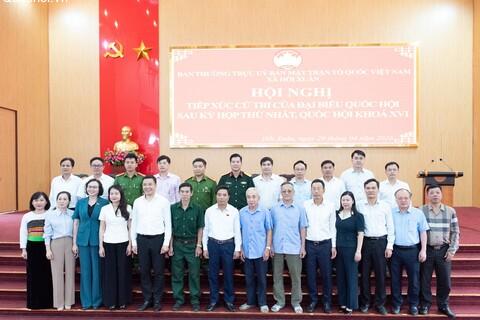 Video: Phó Chủ tịch Quốc hội, Thượng tướng Nguyễn Doãn Anh tiếp xúc cử tri tại xã Hồi Xuân, tỉnh Thanh Hóa