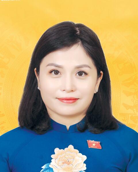 Đồng chí Thái Quỳnh Mai Dung