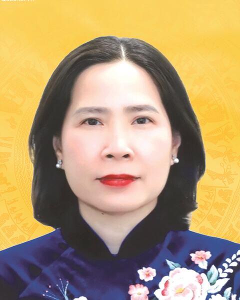 Đồng chí Lê Kim Anh