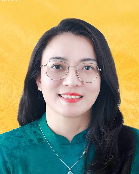 Đồng chí Hoàng Thị Thu Trang
