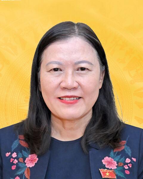 Đồng chí Lê Thị Nga
