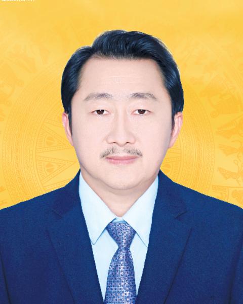 Đồng chí Sùng A Hồ