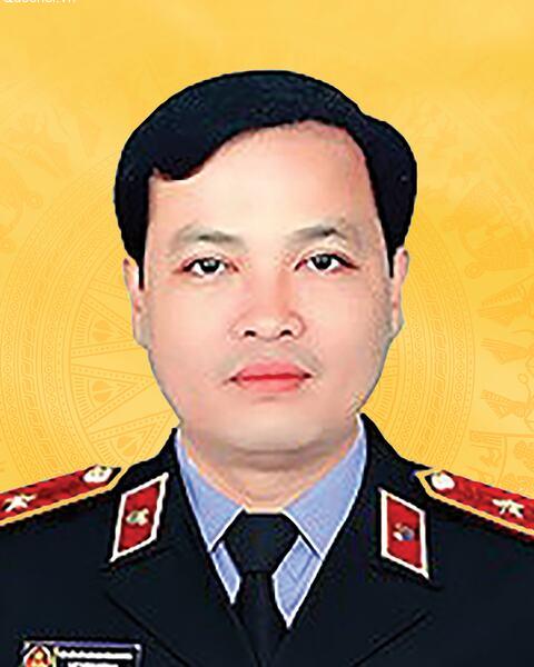 Đồng chí Lê Văn Đông