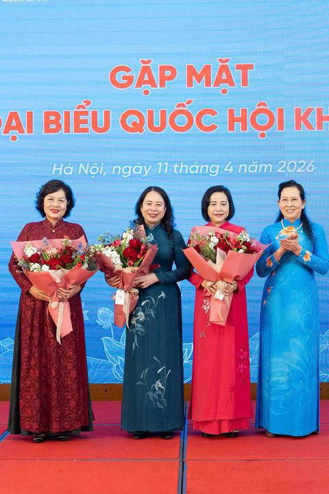 [Ảnh] Gặp mặt nữ Đại biểu Quốc hội khóa XVI: Phát huy bản lĩnh, trí tuệ phụ nữ Việt Nam, hoàn thành trọng trách cử tri và Nhân dân giao phó