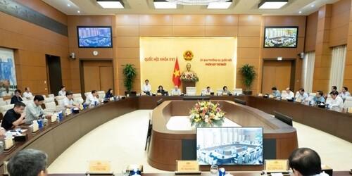 UBTVQH: Kiên quyết khắc phục tình trạng "nợ" văn bản hướng dẫn luật
