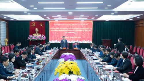 Phó Chủ tịch Quốc hội Vũ Hồng Thanh giám sát công tác chuẩn bị bầu cử tại Sơn La