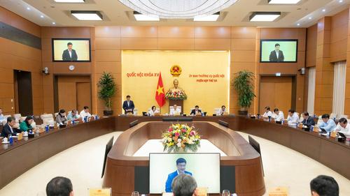 UBTVQH cho ý kiến về cơ chế đặc thù giải quyết tranh chấp đầu tư quốc tế