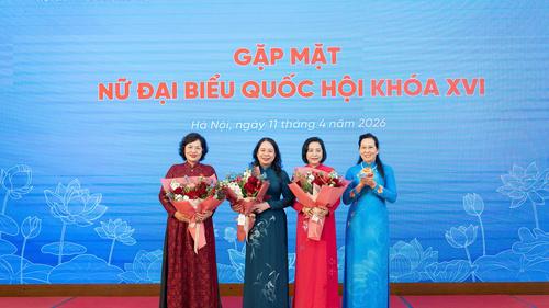 [Ảnh] Gặp mặt nữ Đại biểu Quốc hội khóa XVI: Phát huy bản lĩnh, trí tuệ phụ nữ Việt Nam, hoàn thành trọng trách cử tri và Nhân dân giao phó