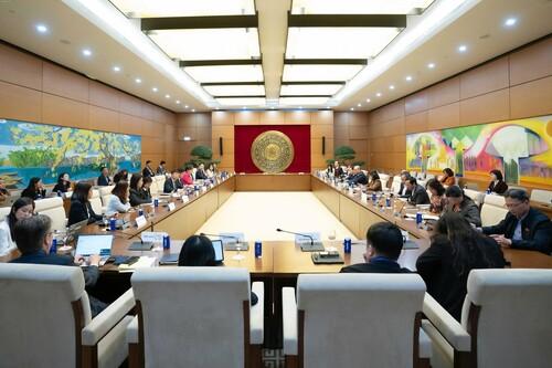 Ủy ban Khoa học, Công nghệ và Môi trường làm việc với Đoàn Doanh nghiệp cấp cao ngành Kinh tế số của Hội đồng Kinh doanh Hoa Kỳ - ASEAN (USABC)