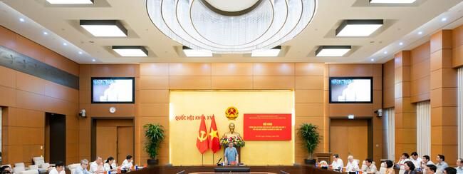 Tổng Bí thư, Chủ tịch nước Tô Lâm: Tiếp tục rà soát, tháo gỡ những điểm nghẽn lớn về thể chế, phục vụ mục tiêu tăng trưởng hai con số