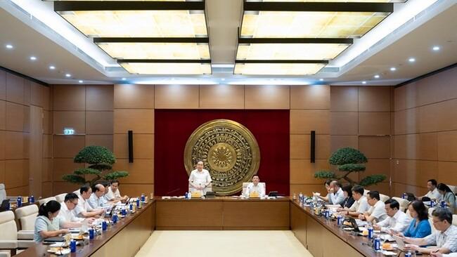 Chủ tịch Quốc hội: Ủy ban Khoa học, Công nghệ và Môi trường không được phép đi sau thực tiễn