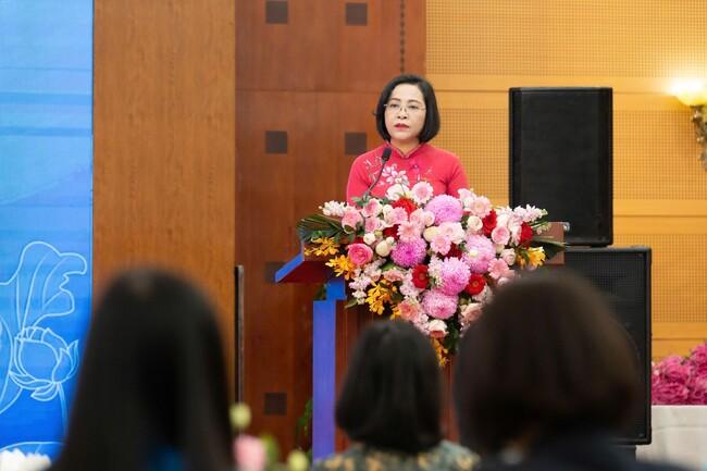 Phát huy bản lĩnh, trí tuệ phụ nữ Việt Nam, hoàn thành trọng trách cử tri và Nhân dân giao phó