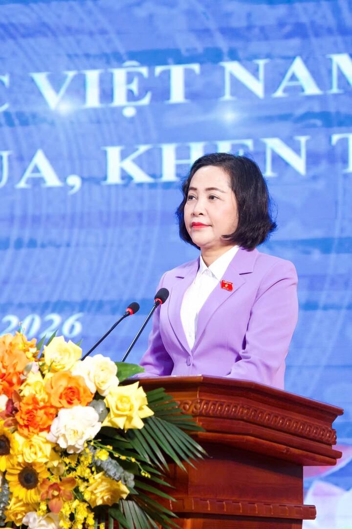 [Ảnh] Phó Chủ tịch Quốc hội Nguyễn Thị Thanh dự Lễ Kỷ niệm 71 năm ngày Thầy thuốc Việt Nam tại Bệnh viện Trung ương Thái Nguyên