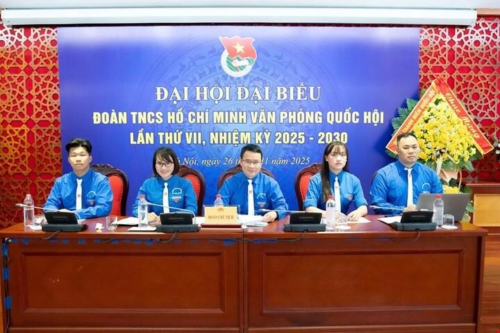 Tuổi trẻ Văn phòng Quốc hội đoàn kết, trách nhiệm, bản lĩnh, tiên phong đổi mới phát triển, góp phần hoàn thành tốt nhiệm vụ chính trị của Văn phòng Quốc hội