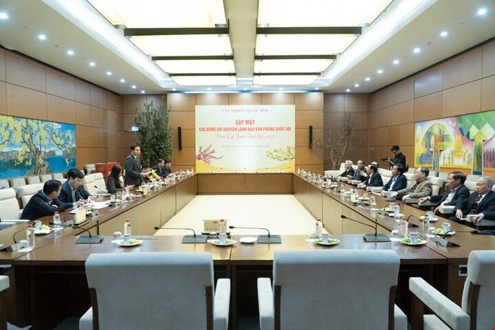Văn phòng Quốc hội gặp mặt các đồng chí nguyên lãnh đạo VPQH